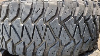 Predám pneu 35x12.5r20 - 3