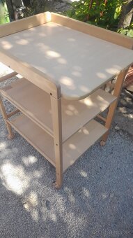 Prebalovací stolík 30eur - 3