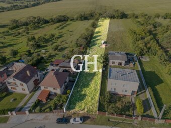 STAVEBNÝ POZEMOK - 2548 M2 - PRIPRAVENÝ NA VÝSTAVBU - 3