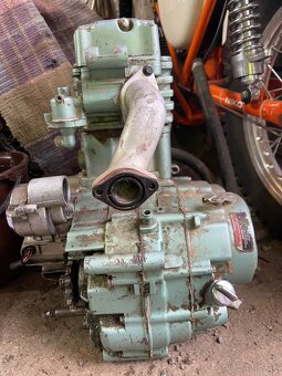 Motor Bashan 200ccm - 3