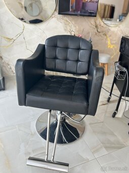 Kadernícke kreslo - 3