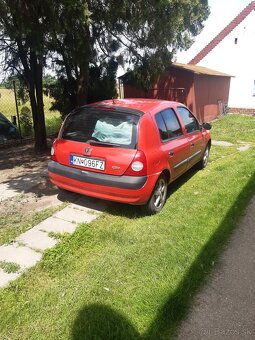 Clio II - 3