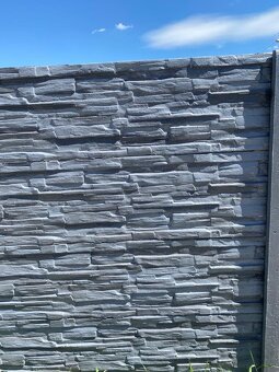 Betonovy plot - 3