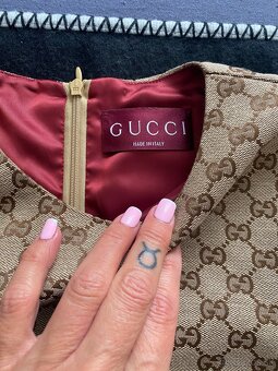 Gucci šaty - 3
