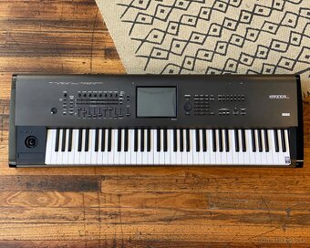 Korg Kronos X 73 - 3