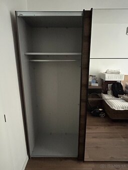 Kvalitná šatníková skriňa - ušľachtilý dub/čierny dub - 3