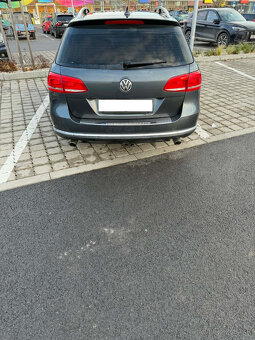 Volkswagen Passat B7 4Motion DSG - 3
