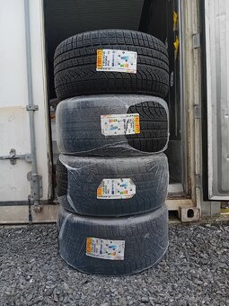 Pirelli Pzero Winter 295/35R20 101V - 3