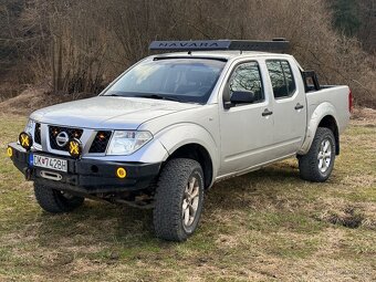 Nissan navara D40 - 3