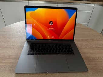 Predám Macbook Pro 15inch 2017 - 3