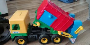 Traktor, hra kolky, smetiarske auto, buldozér - 3