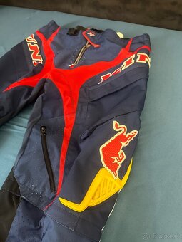 RedBull kini nohavice - 3