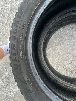 GoodYear 205/55/R16 - 3
