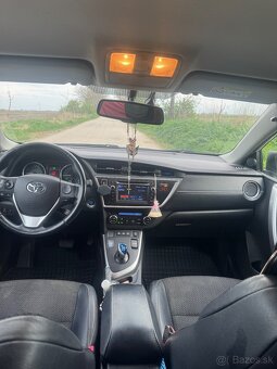 Auris hybrid - 3