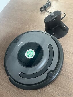 Roomba 676 - 3