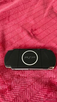PSP 3000 Piano Black - 3