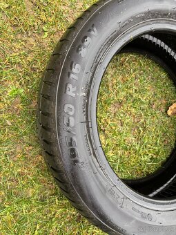 Pneu 195/60 R16 - 3