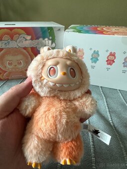 THE MONSTERS Big into Energy POP MART Labubu - 3