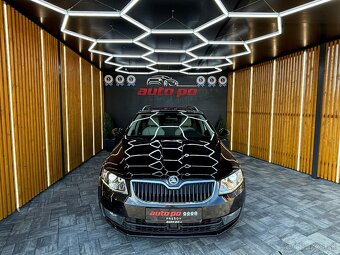Škoda Octavia Combi 2.0 TDI Elegance DSG - 3