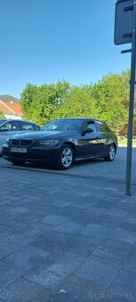 BMW E90 320D - 3
