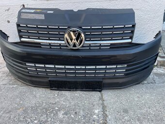 Predám predný nárazník na VW T6 - 3