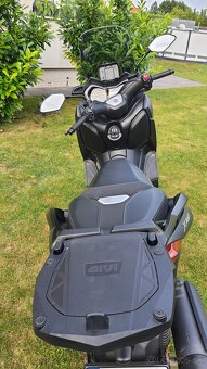 Skúter Yamaha 125 xmax - 3