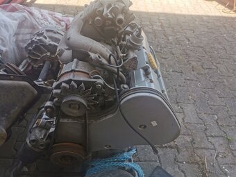 Motor opel kadett aj prevovkov 2,0 Gsi, - 3