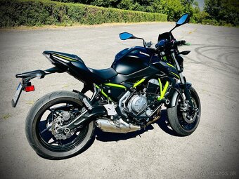 Kawasaki Z650 - 3