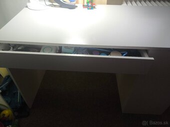 Písací alebo PC stolík - 3