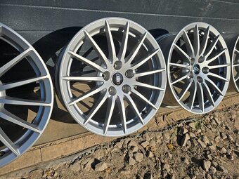 Zánovné Disky AUDI 5x112 17" ET29 - 3