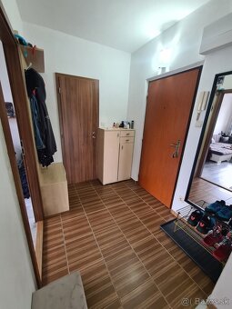 Krásny 3 izbový byt na predaj so 4 balkónmi - 3