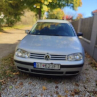 Volkswagen golf - 3