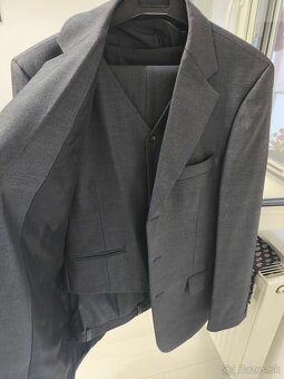 Pánsky oblek - 3
