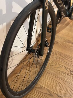 Cestný bicykel SCOTT - 3