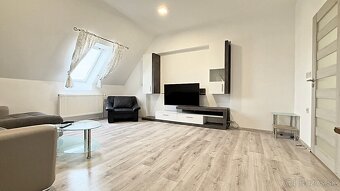 2-izbový byt, 56,1 m², 1. poschodie –kompletná rekonštrukcia - 3