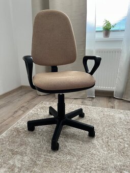 Predám kancelársku stoličku - 3