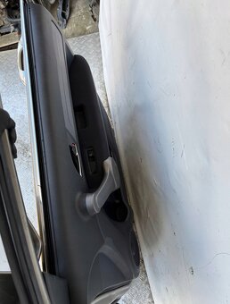 Honda CRV III 2006- pravé predné dvere - 3