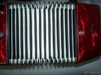 Predam akordeon Weltmeister Serino 48 bas. - 3