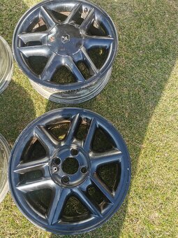 Renault elektrony 4x100 r15 originál - 3