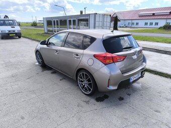 Toyota Auris 1.6 l 97kw 6MT - 3