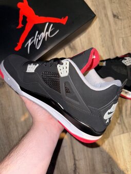 Air Jordan 4 red bull - 3