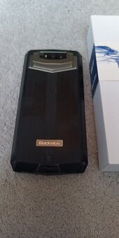 Smartfon Blackview GBV9100 - 3