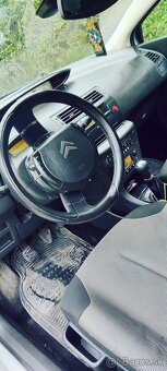 Predám Citroen C4 r.v 2001 1.6 benzín 80.kw. - 3