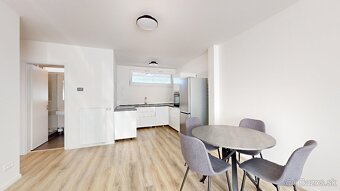 Slnečný 2i elegantný byt s parkovacím státím - 3