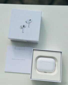 Apple AirPods Pro 2 - 3