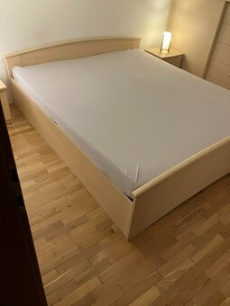 Predám manželskú poteľ. - 3