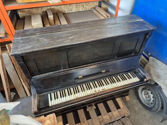 Klavír - piano - 3