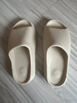 Yeezy Slides používané - 3