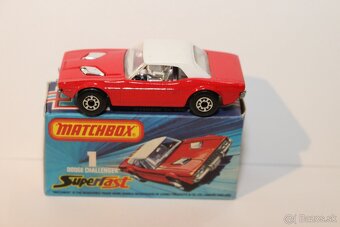 Matchbox SF Dodge challenger - 3