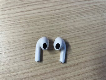 Apple Airpods MME73ZM/A (3rd generation) - 3